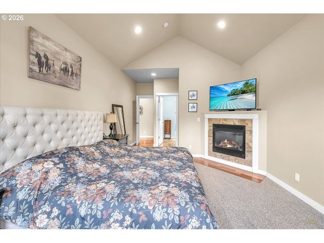 35412 Se SHADE TREE Ln, Estacada, OR 97023