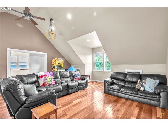 35412 Se SHADE TREE Ln, Estacada, OR 97023
