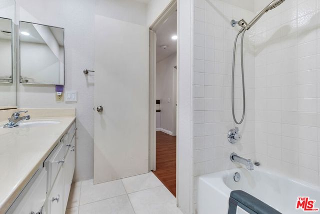 15 Oak Cliff Drive, Phillips Ranch, CA 91766