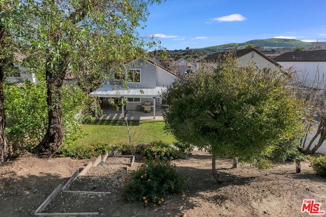 15 Oak Cliff Drive, Phillips Ranch, CA 91766