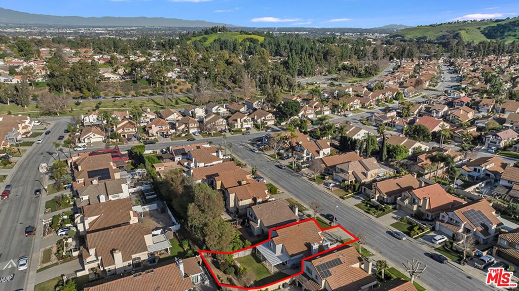 Image 40 of property listing at 15 Oak Cliff Drive, Phillips Ranch, CA 91766