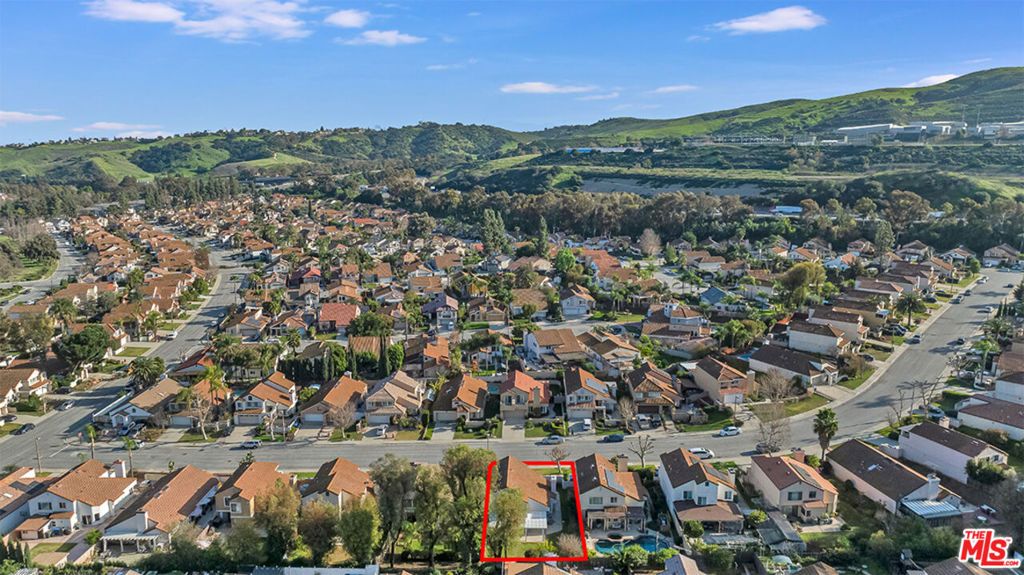 Image 41 of property listing at 15 Oak Cliff Drive, Phillips Ranch, CA 91766