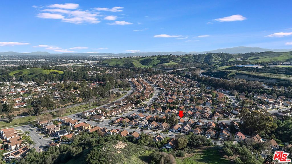 Image 42 of property listing at 15 Oak Cliff Drive, Phillips Ranch, CA 91766