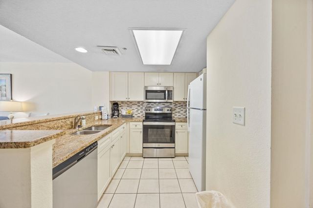2711 S Ocean Blvd Unit 912, North Myrtle Beach, SC 29582