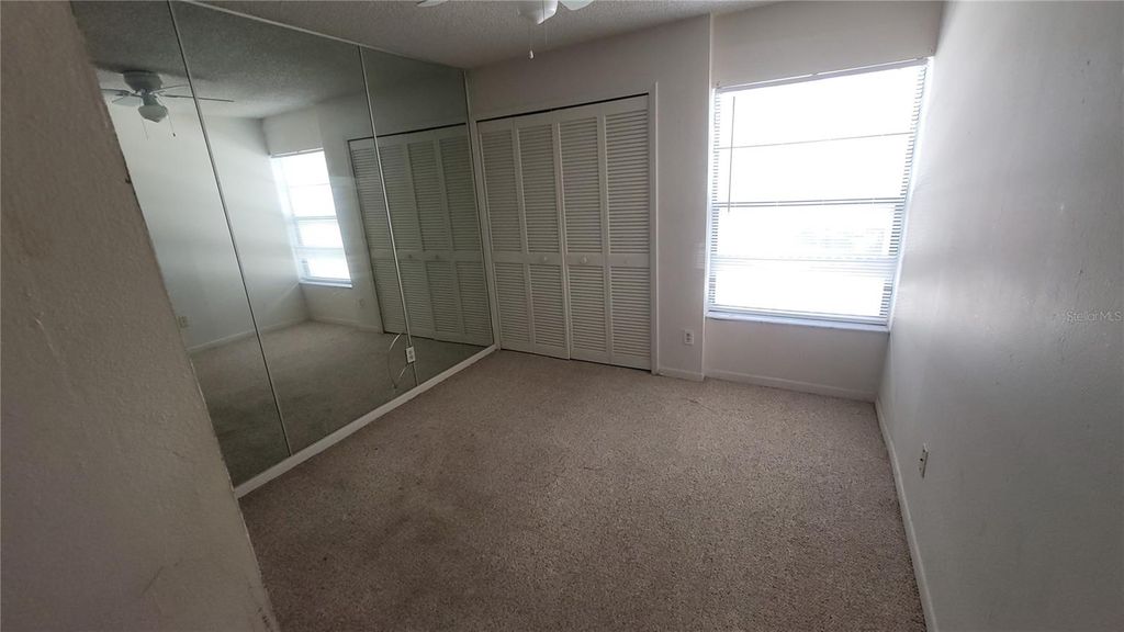 Image 6 of property listing at 4891 PURITAN CIRCLE 2322, Tampa, FL 33617