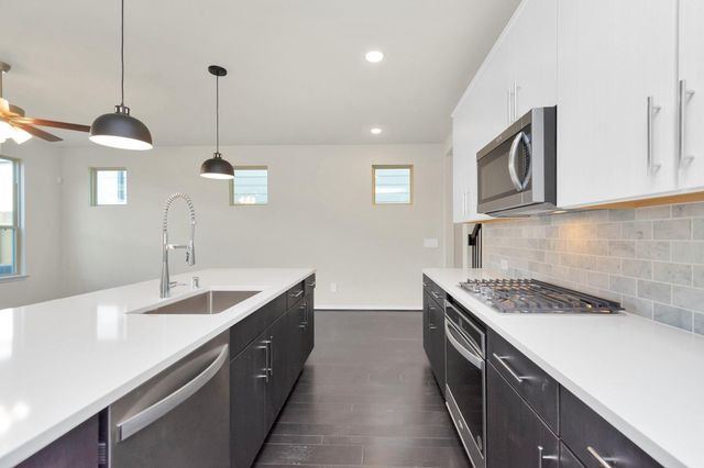 10320 Marston Vineyard Street, Houston, TX 77025