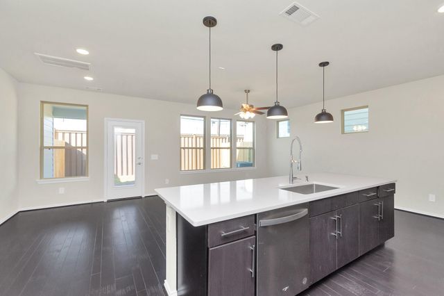 10320 Marston Vineyard Street, Houston, TX 77025