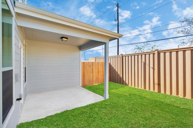 10320 Marston Vineyard Street, Houston, TX 77025