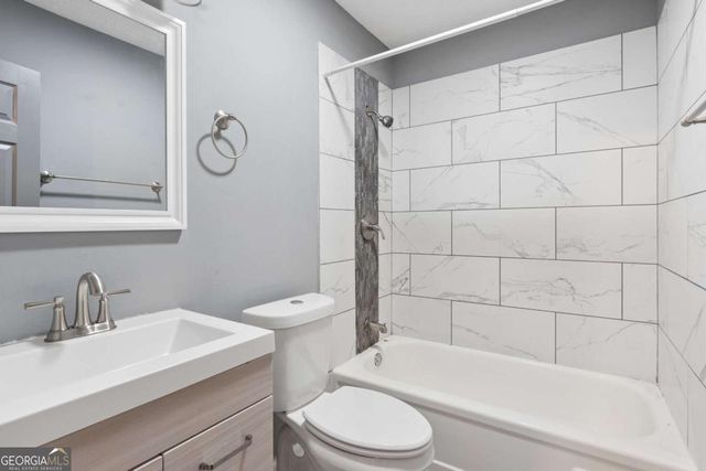 1235 Riverside Drive C8, Gainesville, GA 30501