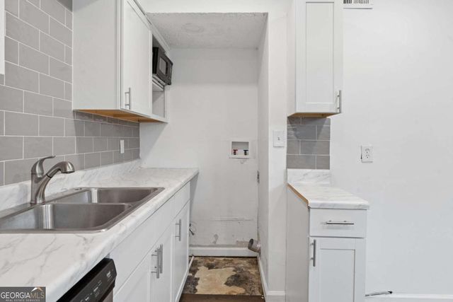 1235 Riverside Drive C8, Gainesville, GA 30501