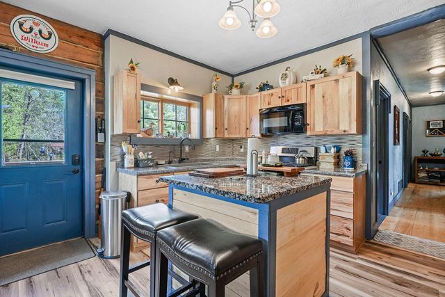 938 County Road C, Hancock, WI 54943