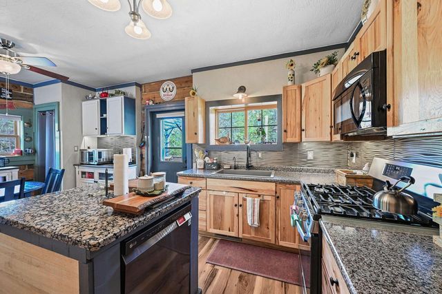 938 County Road C, Hancock, WI 54943