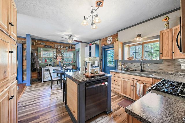 938 County Road C, Hancock, WI 54943