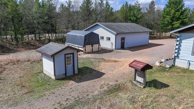 938 County Road C, Hancock, WI 54943