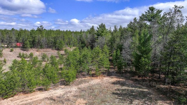 938 County Road C, Hancock, WI 54943