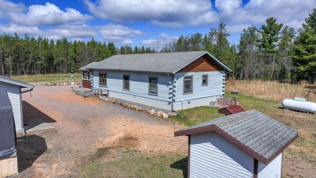 938 County Road C, Hancock, WI 54943