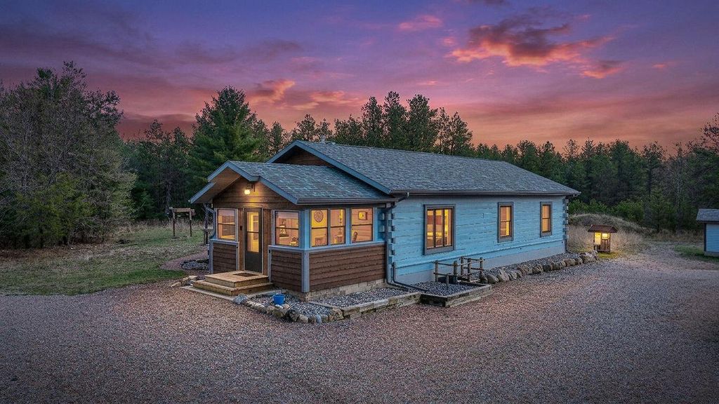 938 County Road C, Hancock, WI 54943