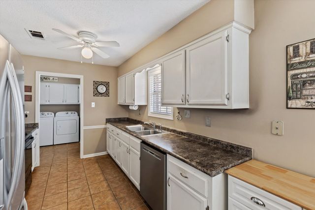 3816 ALTRURIA RD, Bartlett, TN 38135