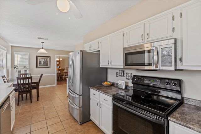 3816 ALTRURIA RD, Bartlett, TN 38135