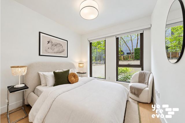 142 W 19th St Apt 2, New York City, NY 10011