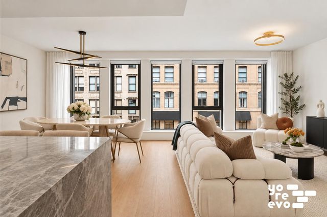 142 W 19th St Apt 2, New York City, NY 10011