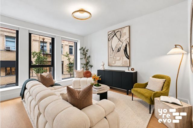 142 W 19th St Apt 2, New York City, NY 10011
