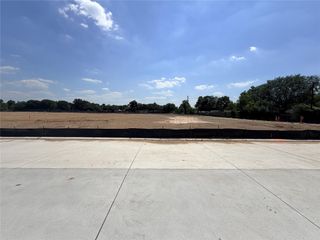 1202 Oaklen Court, Friendswood, TX 77546