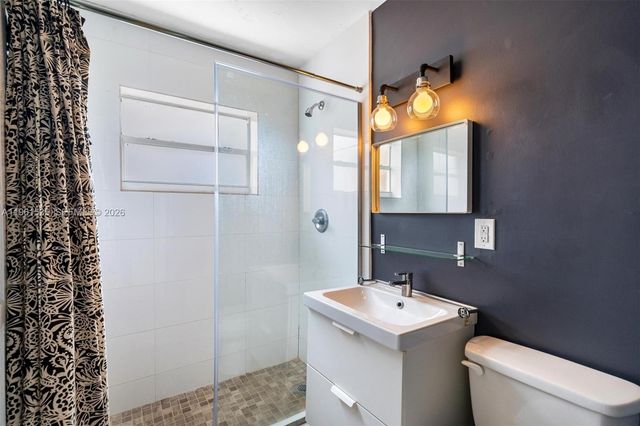 551 NE 67th St, Miami, FL 33138