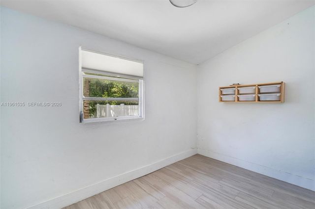 551 NE 67th St, Miami, FL 33138