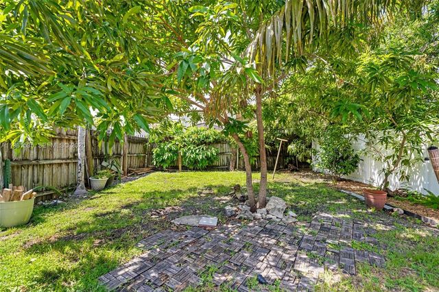 551 NE 67th St, Miami, FL 33138