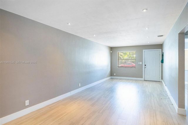 551 NE 67th St, Miami, FL 33138