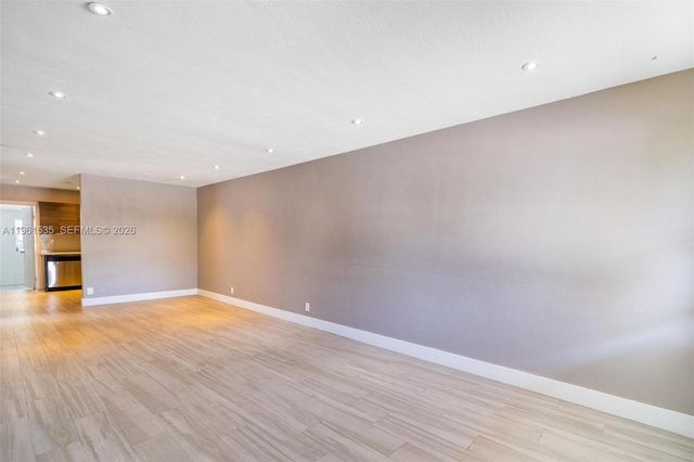 551 NE 67th St, Miami, FL 33138