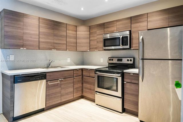 551 NE 67th St, Miami, FL 33138