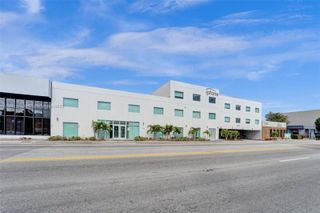 1005 NE 125th St, North Miami, FL 33161