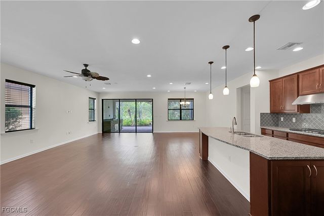 6612 Ensor CT, Fort Myers, FL 33966