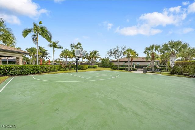 6612 Ensor CT, Fort Myers, FL 33966