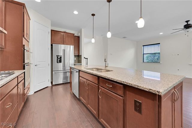 6612 Ensor CT, Fort Myers, FL 33966