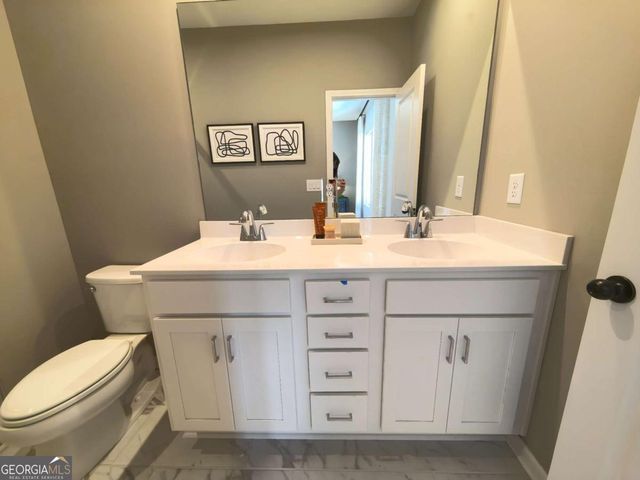 2865 beacon bend Crossing, Lawrenceville, GA 30043