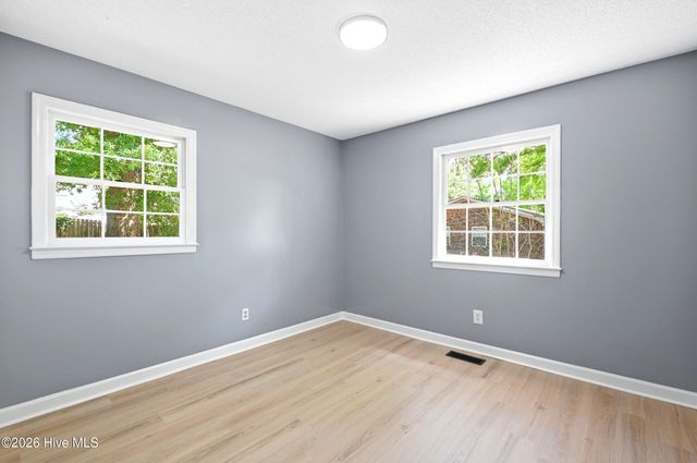 6803 Myrtle Grove Road, Wilmington, NC 28409