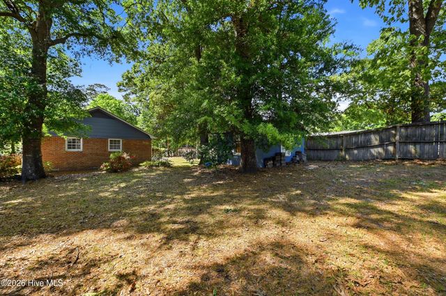 6803 Myrtle Grove Road, Wilmington, NC 28409