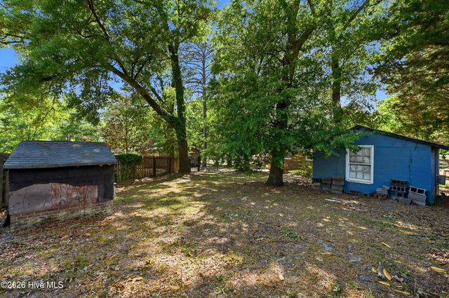 6803 Myrtle Grove Road, Wilmington, NC 28409
