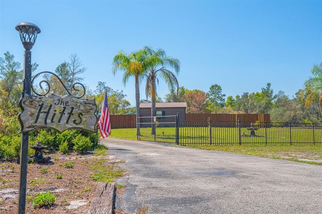 100 WILD HORSE RUN, Deltona, FL 32738