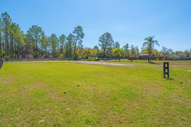 100 WILD HORSE RUN, Deltona, FL 32738