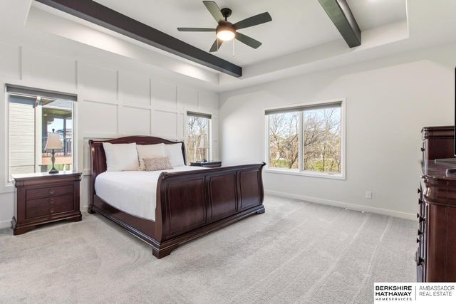 5727 N 208 Street, Omaha, NE 68022