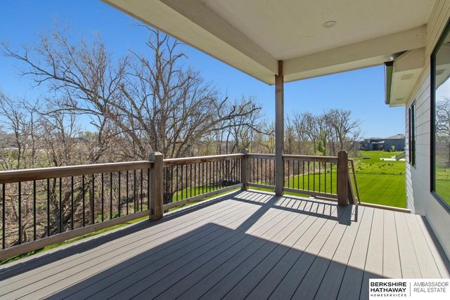 5727 N 208 Street, Omaha, NE 68022