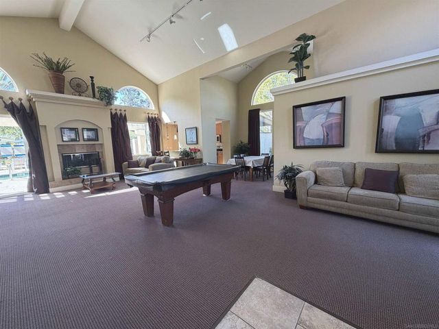 400 Sea Cliff 402, Oceanside, CA 92056