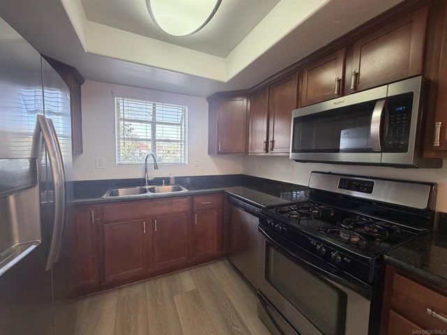 400 Sea Cliff 402, Oceanside, CA 92056