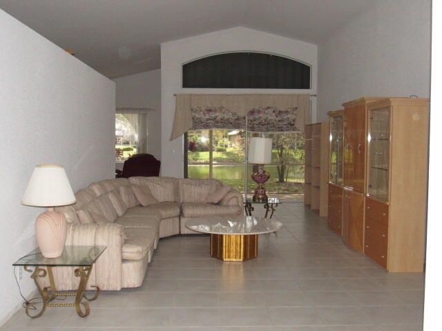 10463 Copper Lake Drive, Boynton Beach, FL 33437