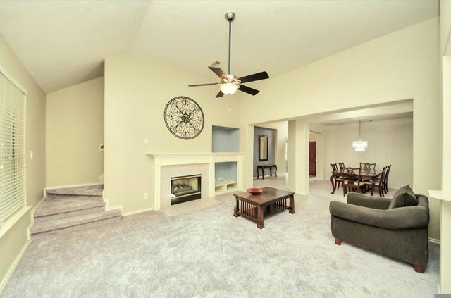 3906 Southsand Drive, Pearland, TX 77584