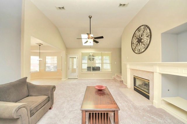 3906 Southsand Drive, Pearland, TX 77584
